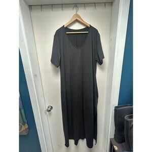 Black V-neck T-shirt Long dress 2X/3X